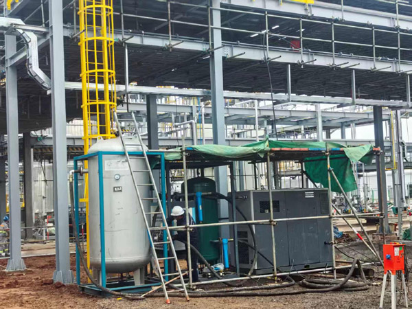  化工吹扫无油空压机租赁的重要性