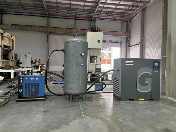 阿特拉斯GA45全套空压机租赁为工厂注入高效动力