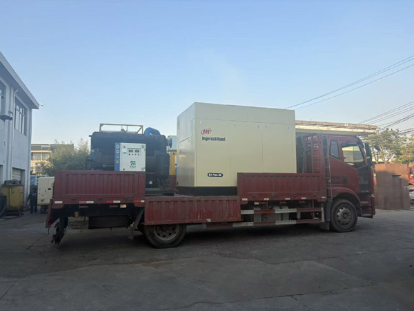 英格索兰SM250无油空压机租赁,为企业降本增效的智慧之选