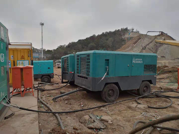 为什么选择埃尔曼移动式空压机租赁?高效解决方案全解析