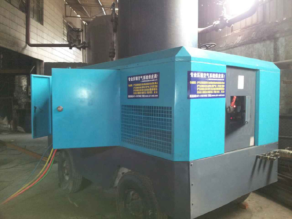 埃尔曼PESG825移动式空压机租赁:橡胶工厂降本增效的灵活动力解决方案