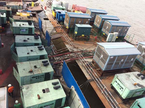 柴驱空气压缩机租赁:跨海大桥工程高效施工的关键支撑