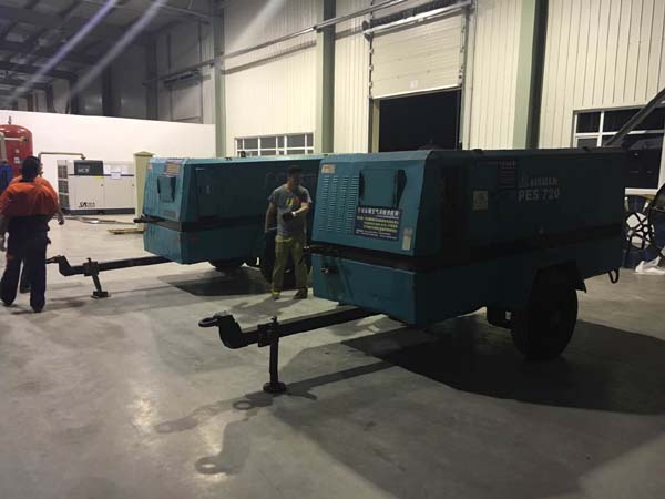 埃尔曼电移动空压机PES720租赁:汽车零部件工厂稳定可靠气源的智慧之选