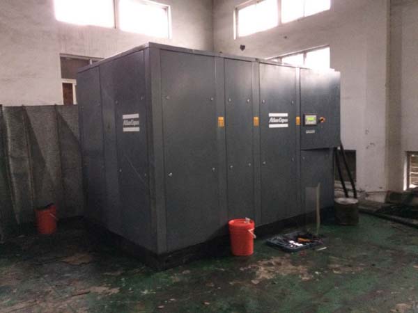 阿特拉斯GA250空压机租赁:如何高效保障纺织工厂稳定用气？