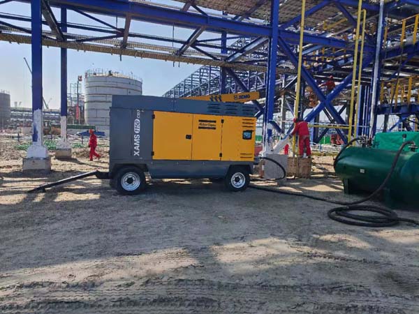 上海贤易空压机租赁,为化工吹扫提供高效可靠的阿特拉斯柴驱空压机解决方案