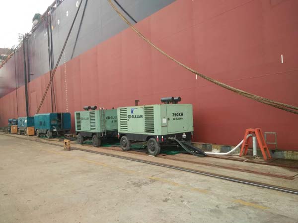 二台寿力柴驱750XH空压机租赁:为大型船舶防腐工程注入可靠动力