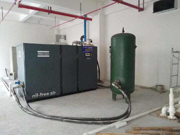 阿特拉斯ZR250无油空气压缩机租赁:为电子行业提供干燥洁净气源的理想解决方案
