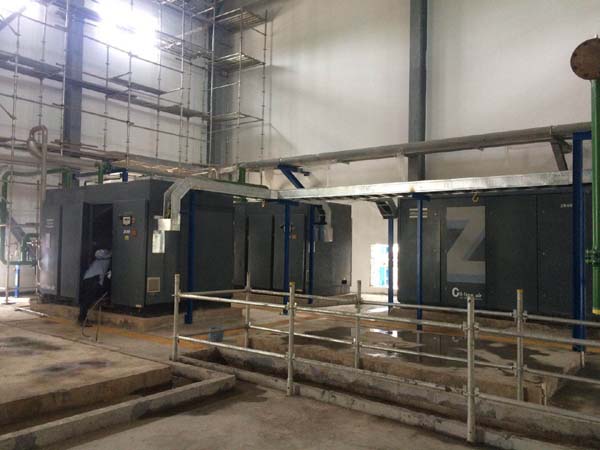 阿特拉斯ZR355无油空压机租赁:如何为气体行业客户保障稳定高效气源？