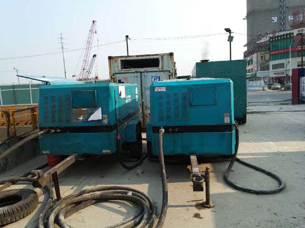 埃尔曼全天候移动式空气压缩机:工厂压缩空气租赁服务的创新解决方案