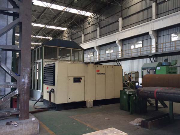 英格索兰MH250空压机租赁:如何为钢铁行业提供稳定高效气源解决方案？