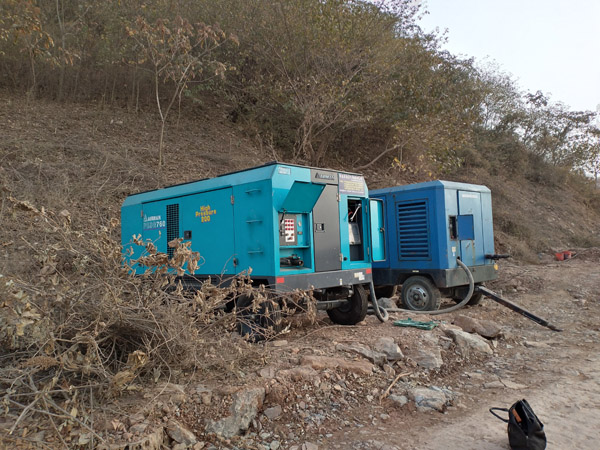 电移动式空压机租赁:为喷浆锚固工程注入高效压缩空气解决方案