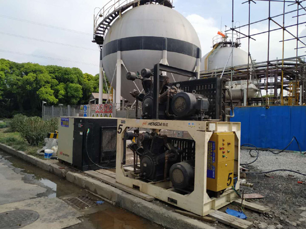 贤易高压空压机租赁:为上海钢铁行业试压服务提供高效动力解决方案