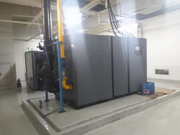 阿特拉斯无油空压机ZR250出租服务:江苏多晶硅企业降本增效的可靠选择