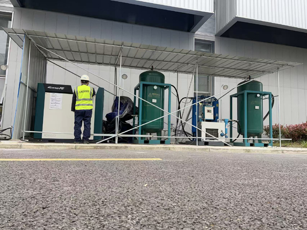 神钢无油空压机租赁现场巡检的重要性:保障高效生产与设备寿命的关键