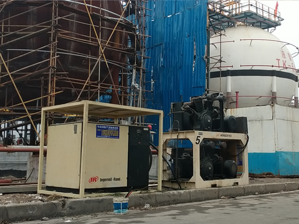 电驱高压空压机出租服务于钢铁行业提供高压空气进行试压,助力高效安全生产