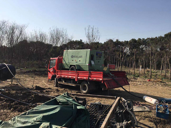 寿力375H柴驱空压机租赁助力嘉兴管道通球项目高效推进