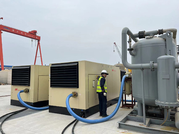 大排量空压机租赁为船舶化工建设提供现场气源，赋能行业高效施工